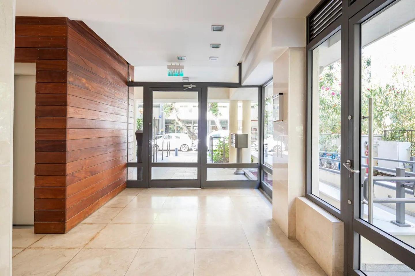 Luxury Oasis Tel Aviv Beach Экстерьер фото
